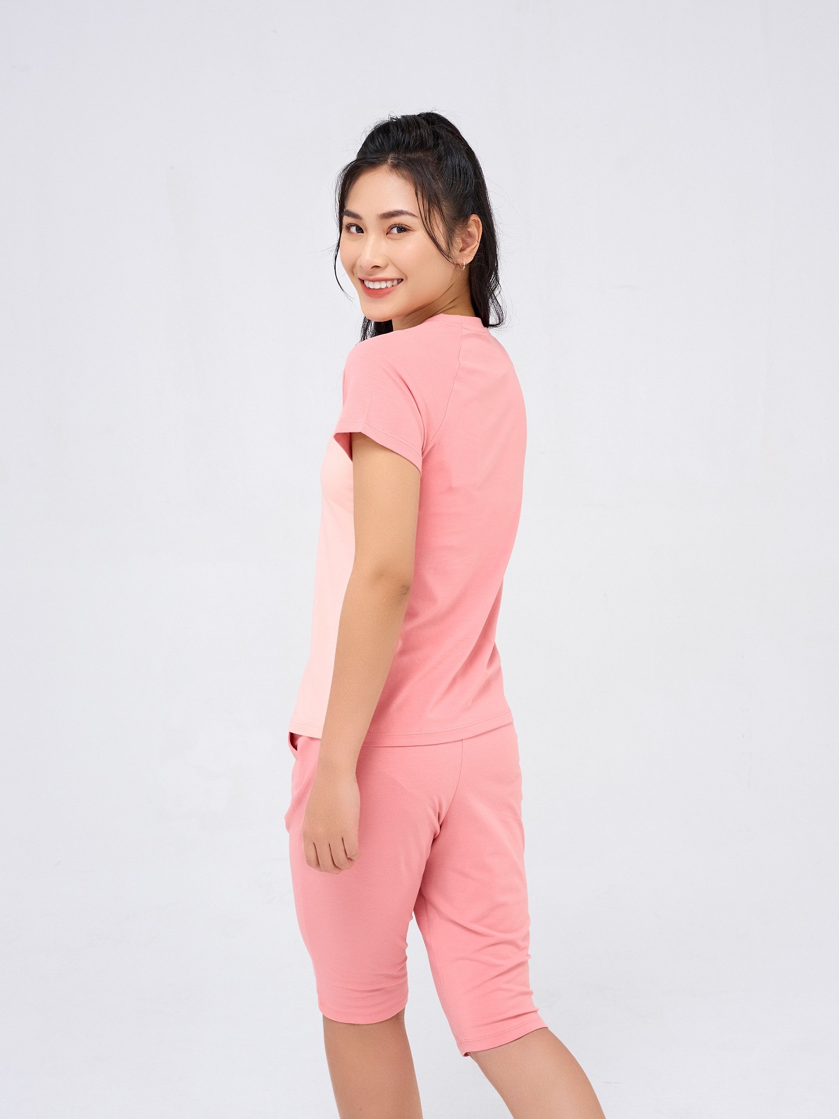 Bộ đồ nữ YODY