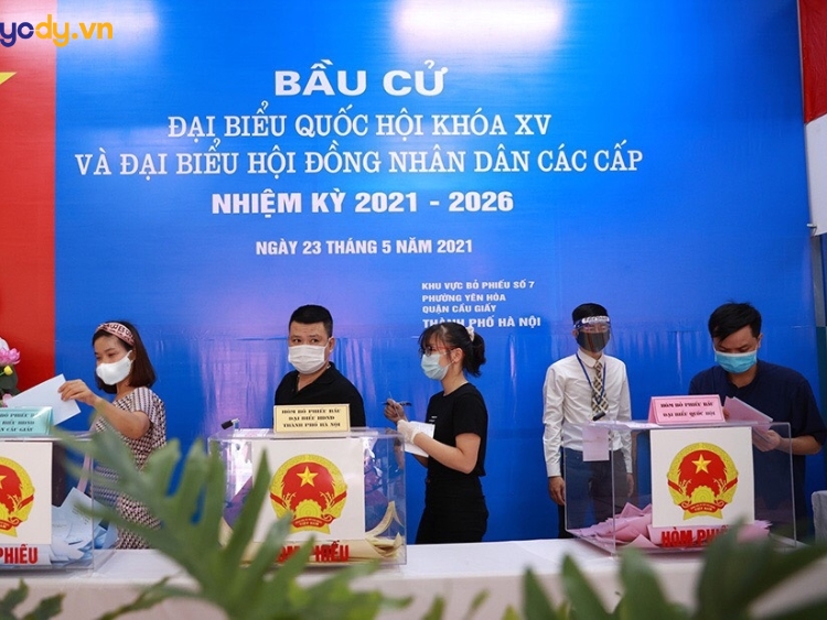 Đi Bầu Cử Mặc Đồ Gì