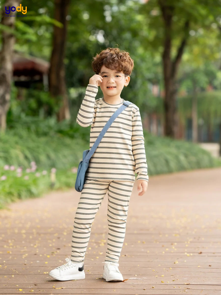 Đồ bộ trẻ em dáng ôm