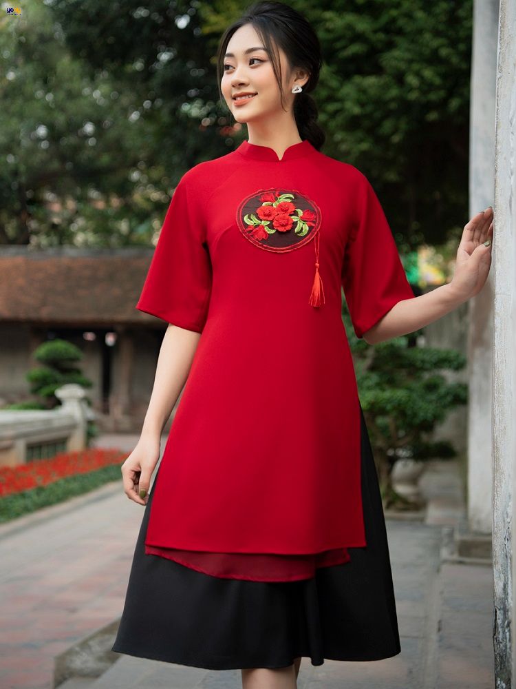 Áo dài cách tân phối cùng chân váy đụp