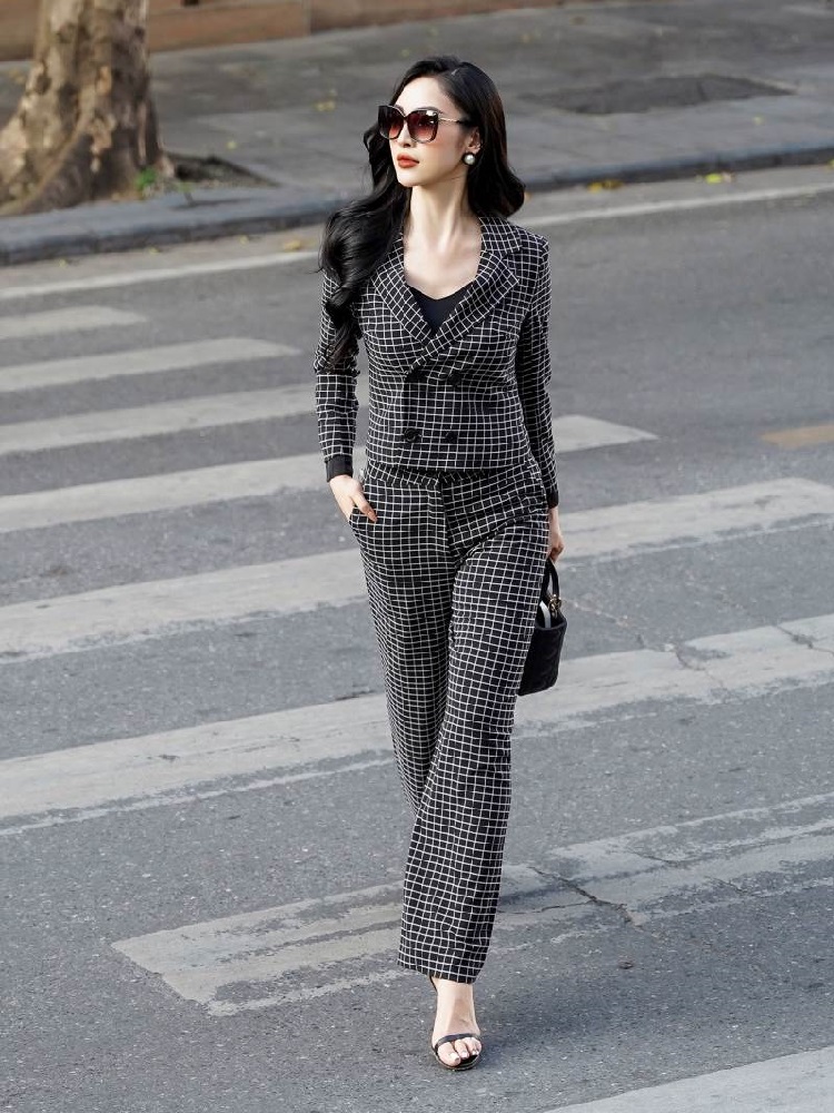 mẫu áo vest nữ đẹp nhất