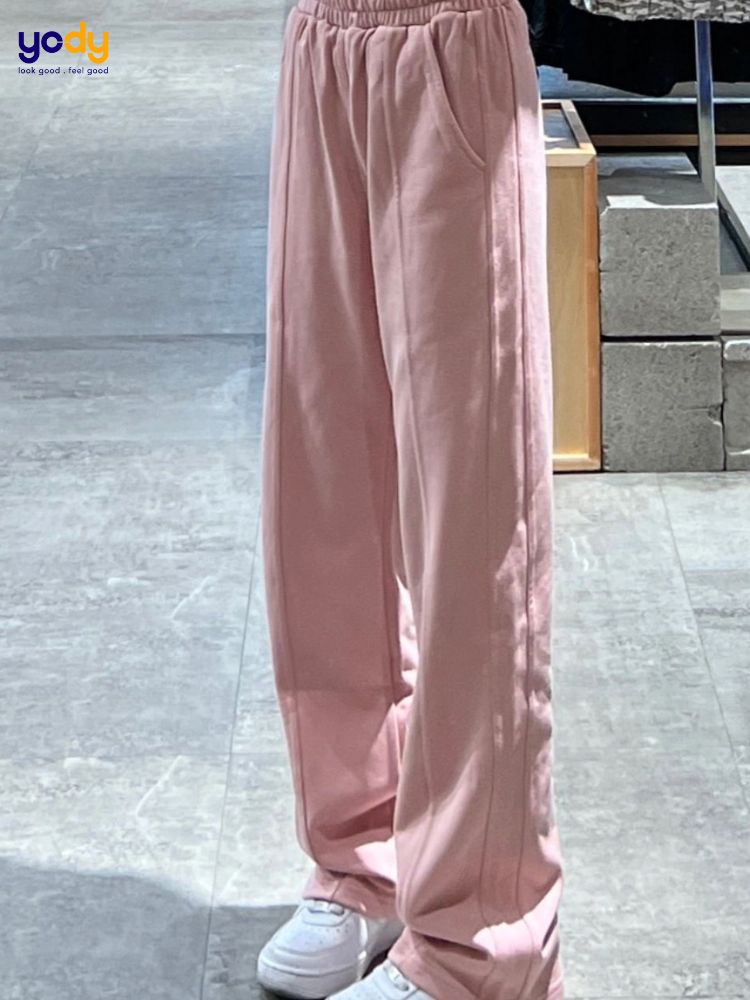 Quần nỉ ống rộng