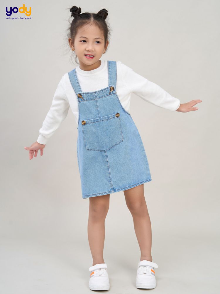 Váy yếm cho bé gái túi bụng
