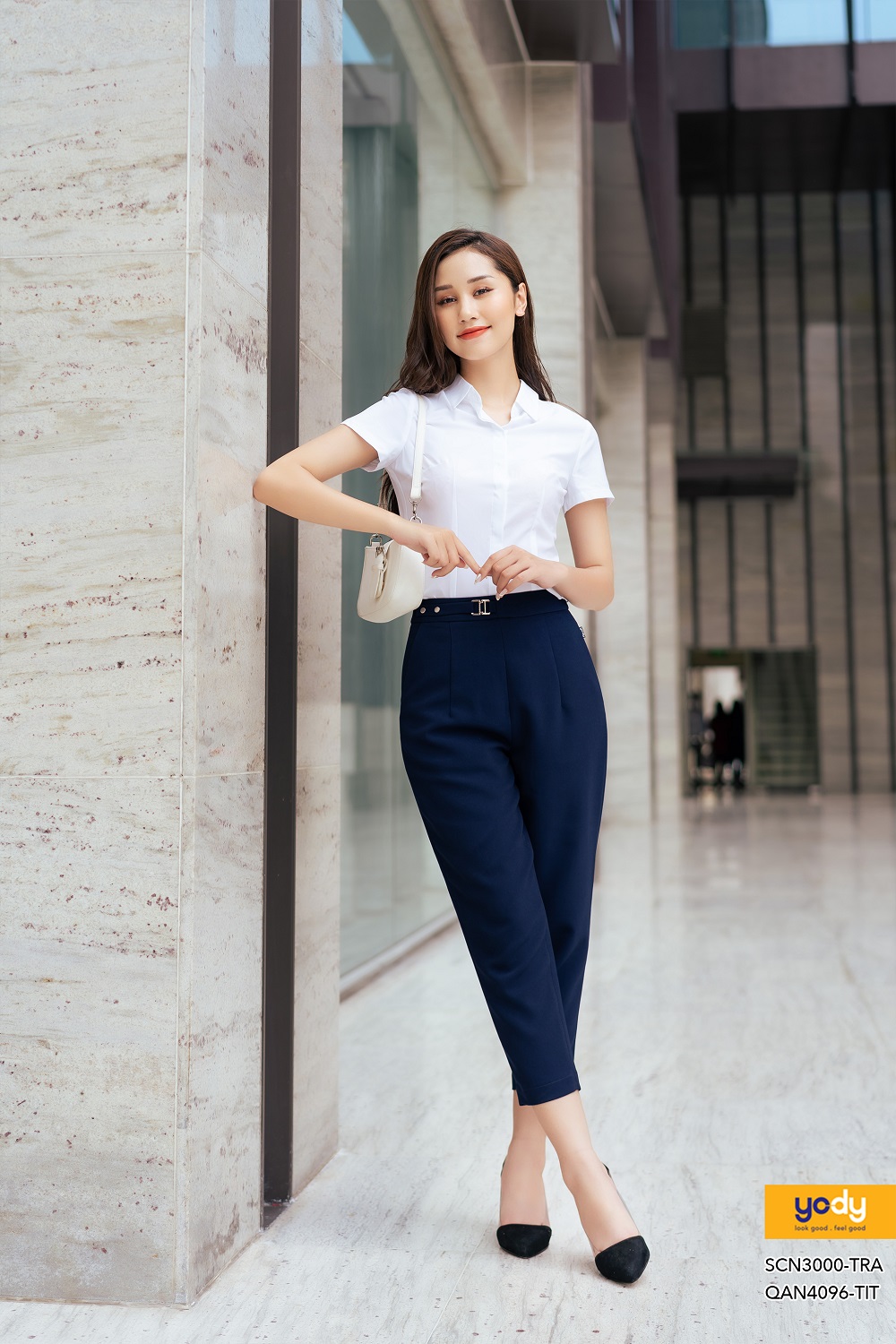 Áo sơ mi nữ tay ngắn