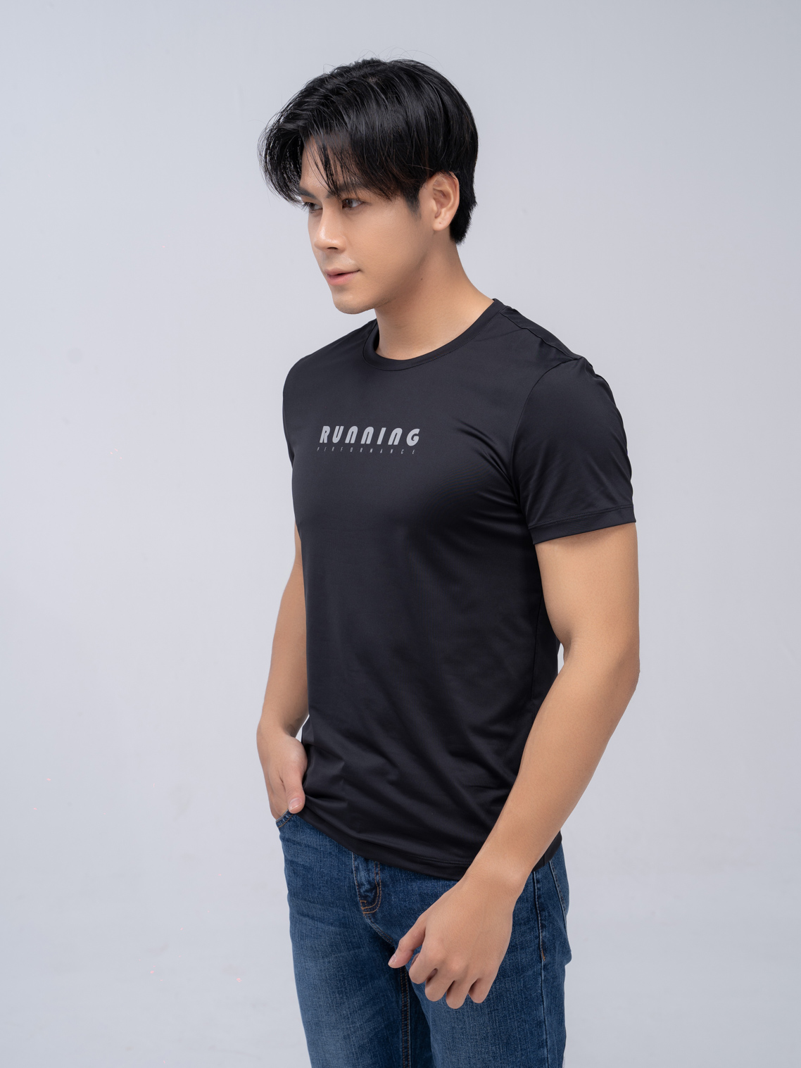 Áo T-Shirt Nam In Chữ Running Thể Thao