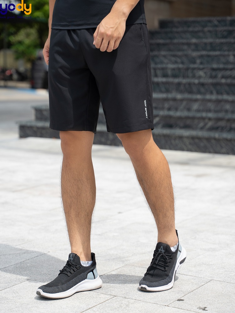 Phối đồ với giày thể thao nam