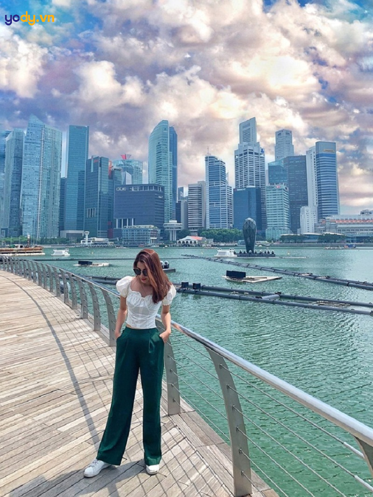 Trang phục khi đi du lịch Singapore để đi dạo phố