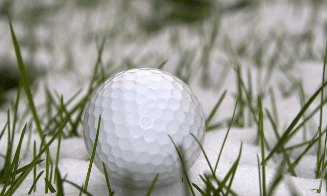 Chơi golf mùa đông luyện tập thế nào là tốt