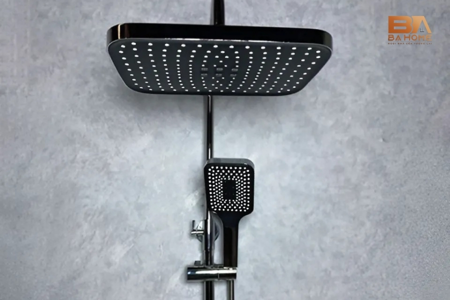 Bí Quyết Lựa Chọn Cây Sen Tắm Đứng Phù Hợp Cho Mọi Gia Đình