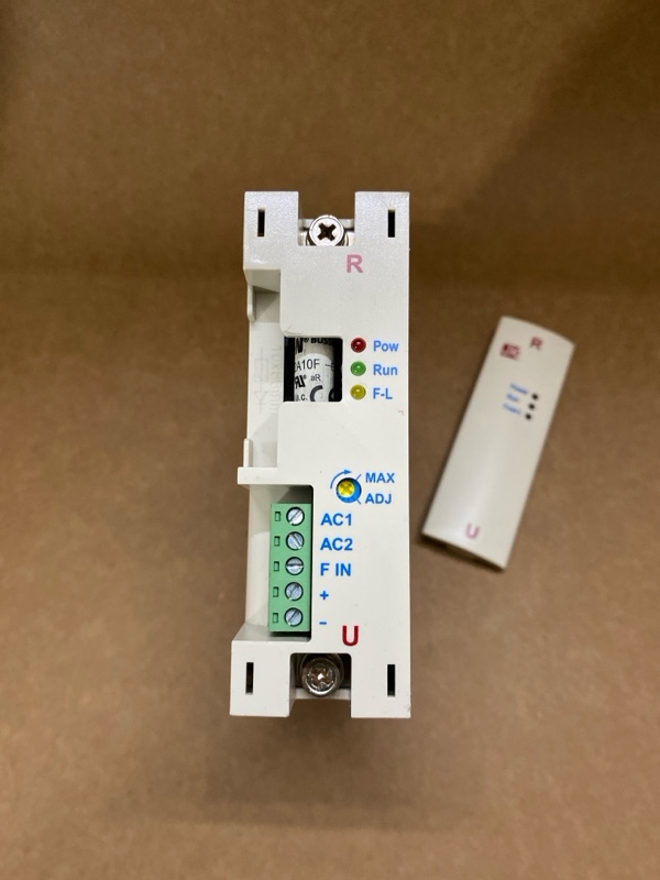 Bộ điều khiển công suất JAKI