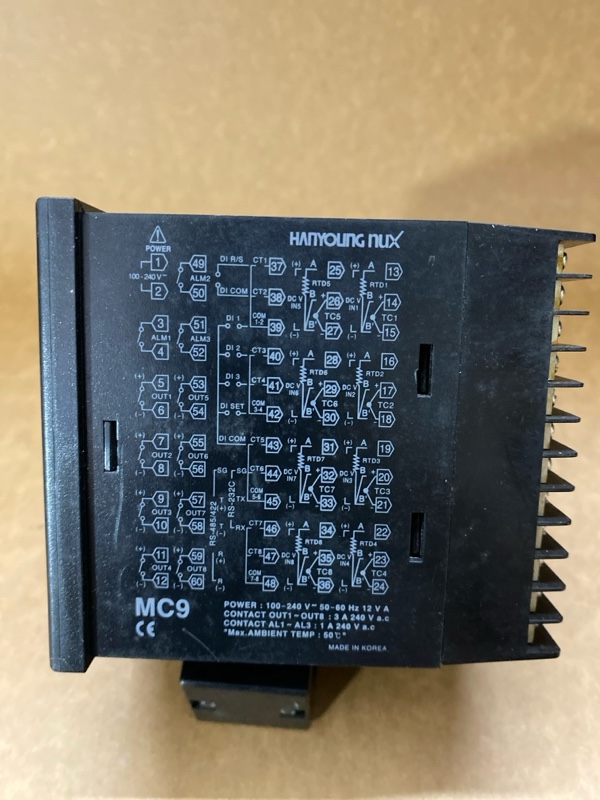 bộ điều khiển nhiệt 4 kênh MC9 Hanyoung