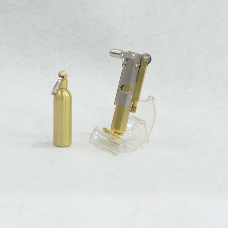 Bật lửa xăng đá kiêm móc khóa Jifeng JF- 027 Mang Đậm Phong Cách (Màu Ngẫu Nhiên)