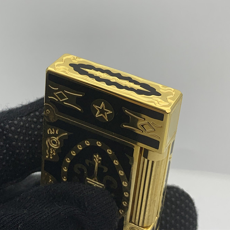 Hộp Quẹt Bật Lửa Dupont D08V Họa Tiết Hoàng Gia Vàng Đen - Dùng Gas Đá Cao Cấp