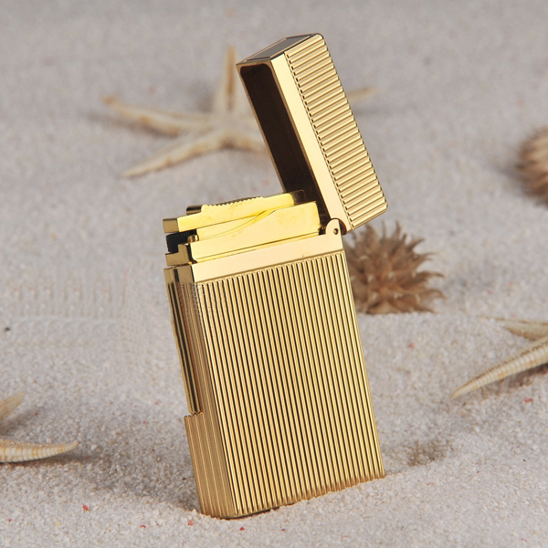 Hộp Qụet Bật Lửa Dupont D68V Họa Tiết Kẻ Dọc Màu Vàng - Dùng Gas Cao Cấp