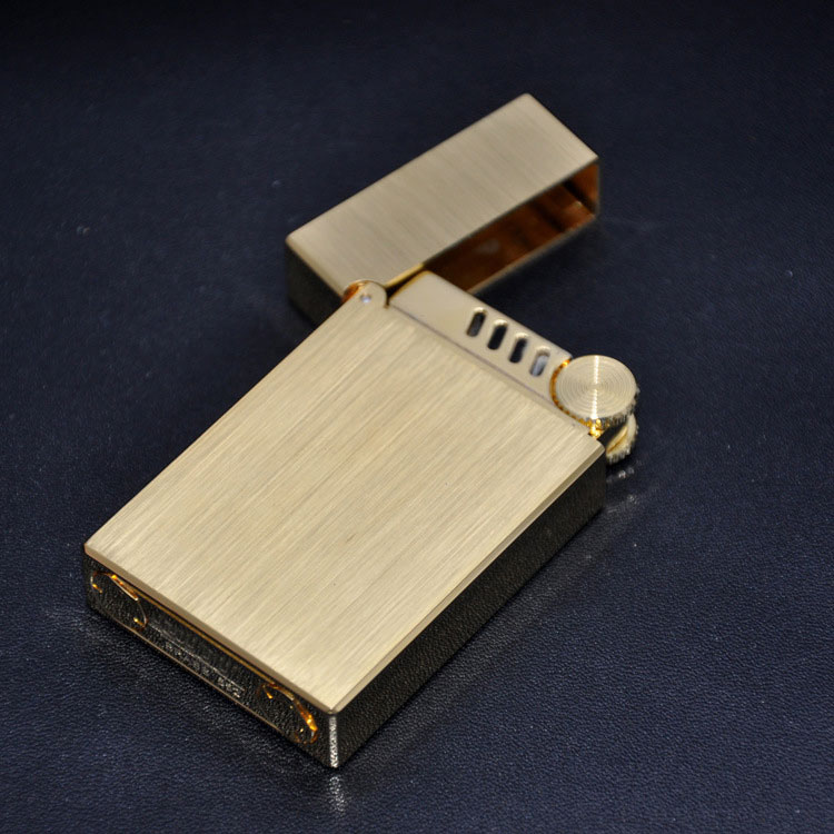 Hột Qụet Bật Lửa Zorro Kuboy KZ552 Thiết Kế Độc Lạ Cổ Điển Sang Trọng - Dùng Xăng Đá Cao Cấp ( giao mau ngau nhien )