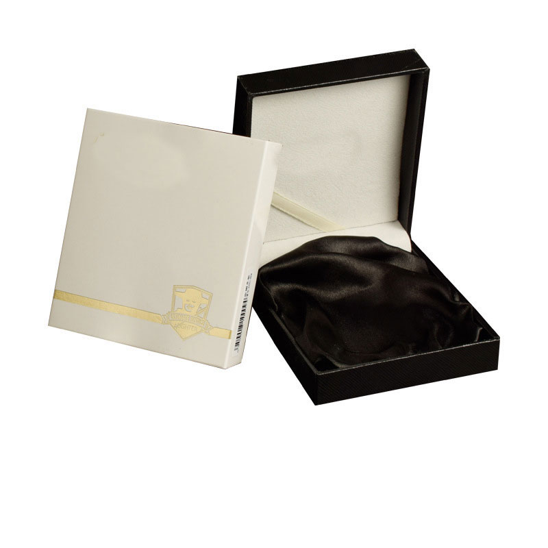 Hột Qụet Bật Lửa Zorro Kuboy KZ552 Thiết Kế Độc Lạ Cổ Điển Sang Trọng - Dùng Xăng Đá Cao Cấp ( giao mau ngau nhien )