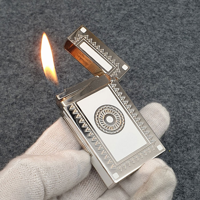 Hột Quẹt Bật Lửa Gas Dupont D41V Sơn Mài Trắng Sữa Viền Vàng Hoa Văn Trống Đồng - Dùng Gas Đá Cao Cấp