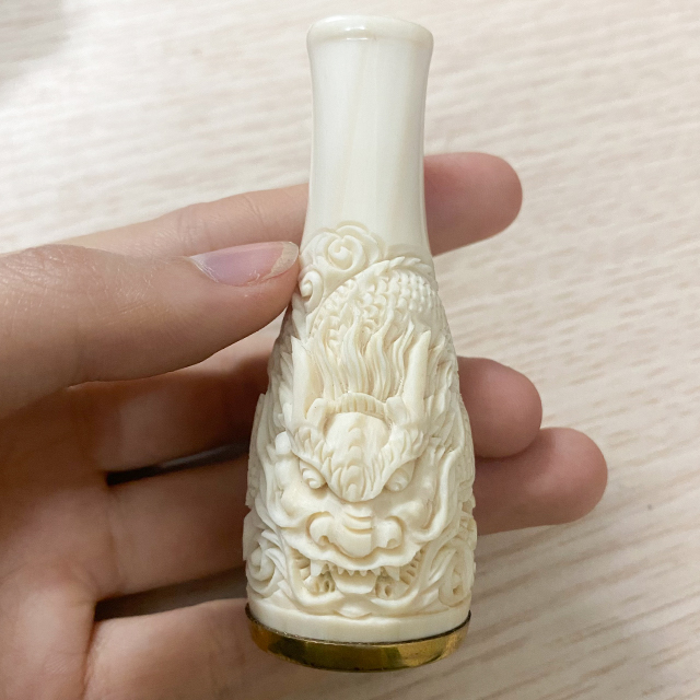 Tẩu Bắt Tóp Xì Gà 18 Free size dùng cho các cỡ Khắc Họa Tiết Hình Rồng Sang Trọng Cao Cấp