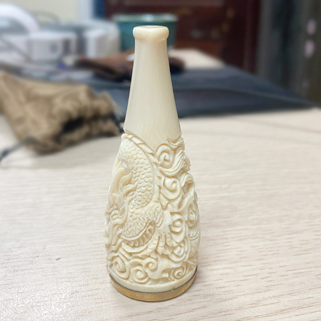 Tẩu Bắt Tóp Xì Gà 18 Free size dùng cho các cỡ Khắc Họa Tiết Hình Rồng Sang Trọng Cao Cấp