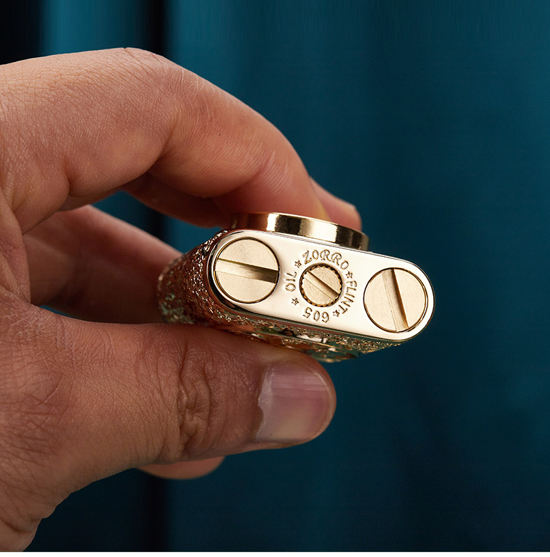 Hột Quẹt Bật Lửa Xăng Đá Zorro Z592-618 Vòng Xoay Routle Độc Đáo