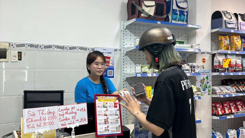 Pawo Pet Shop cung cấp đa dạng các sản phẩm chăm sóc da lông