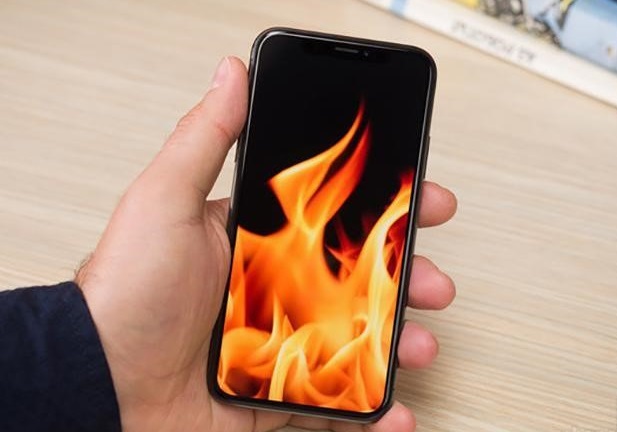 Nguyên nhân khiến iPhone dừng hoạt động trong thời tiết nóng