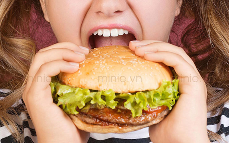 nguyên nhân lão hoá da da thói quen sinh hoạt ăn uống