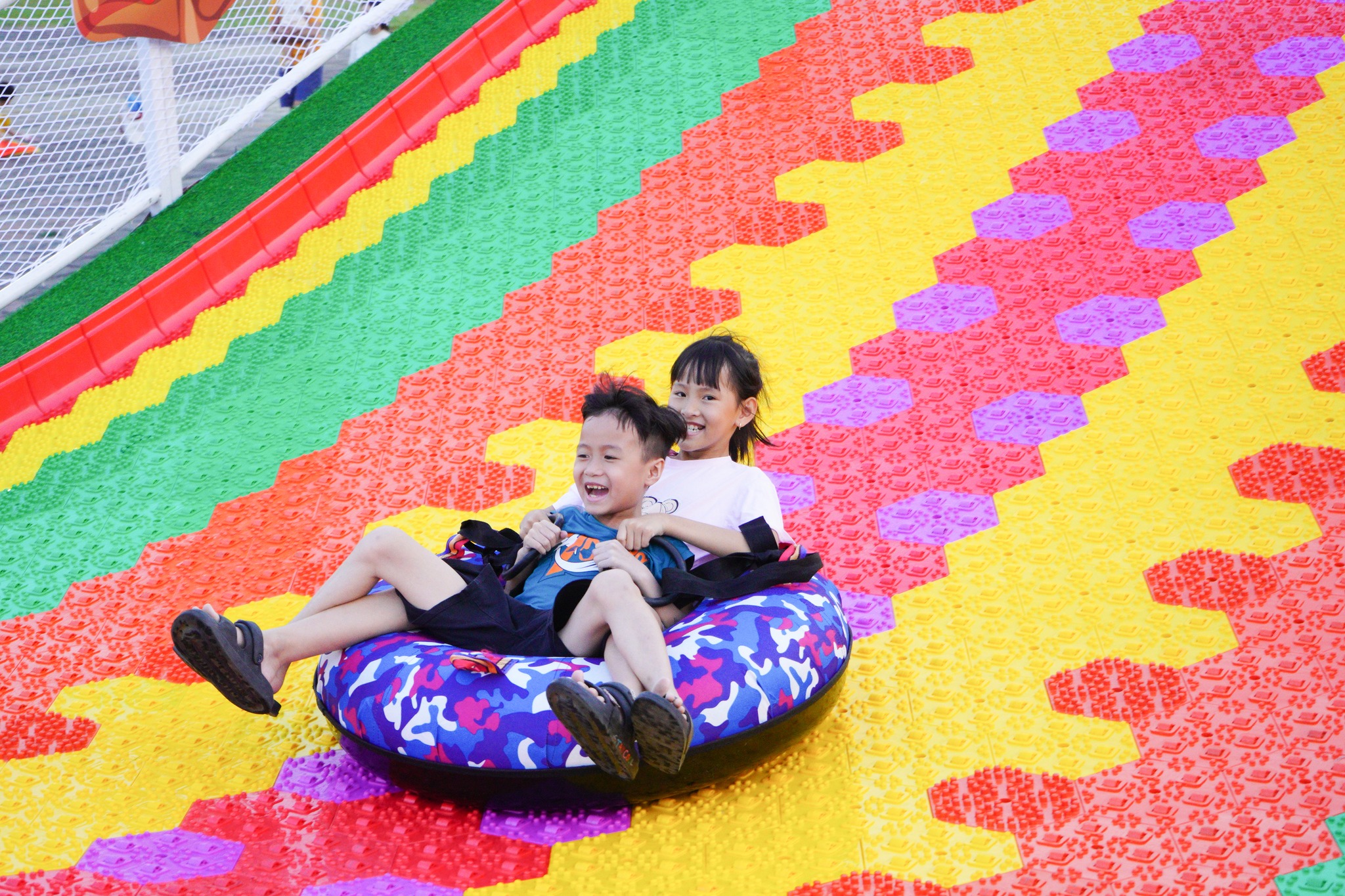 đường trượt sữa thạch kun kun