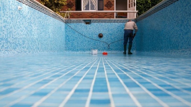 bảo trì bể bơi đồ chơi kinh bắc