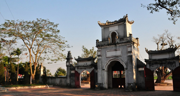 5 Lời Thỉnh Cầu Linh Ứng Nhất Tại Đền Trần Nam Định – Chốn Tâm Linh Của Người Việt