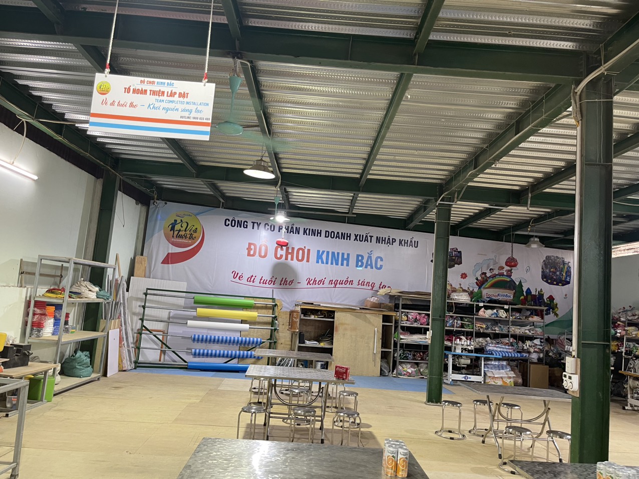 khai trương xưởng kỹ thuật hoàn thiện đồ chơi kinh bắc