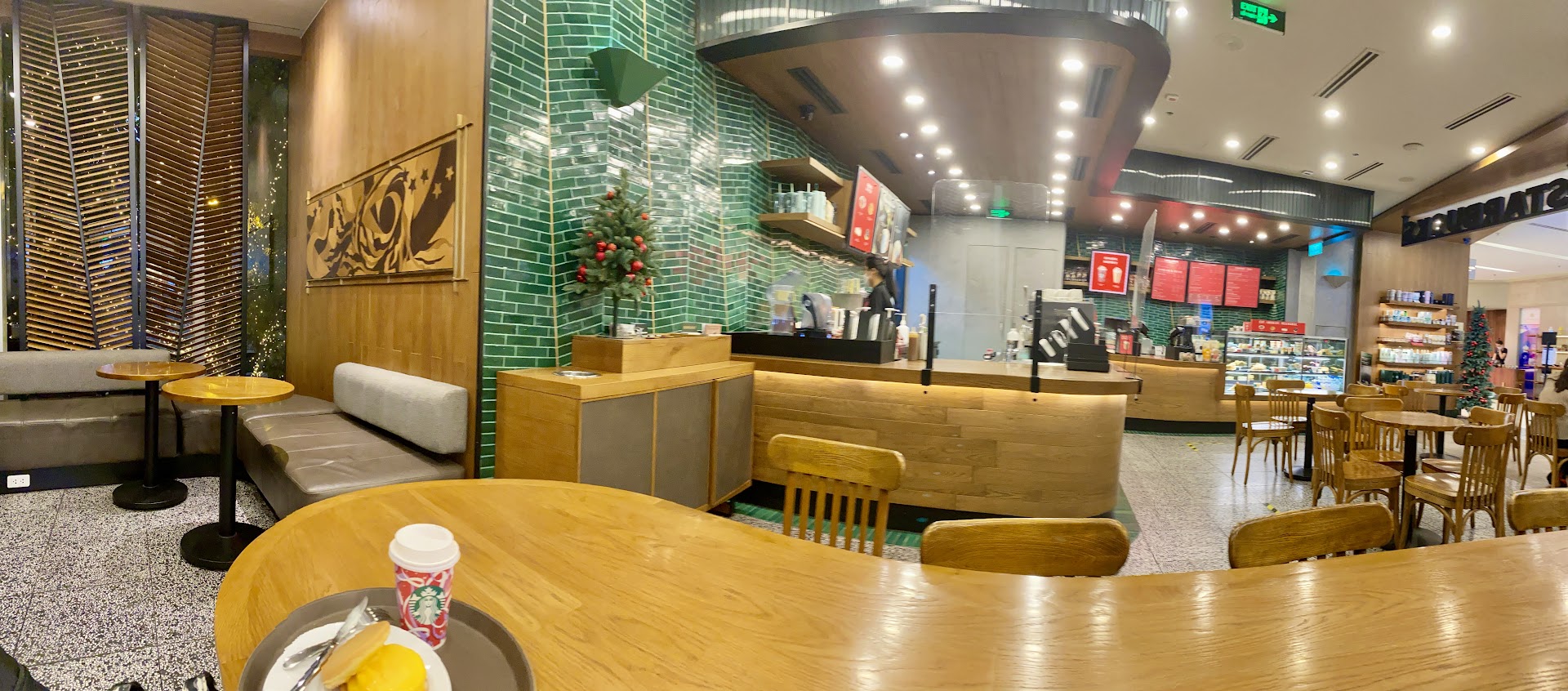 Khám Phá Saigon Centre