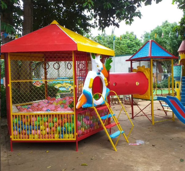 Lắp đặt đồ chơi ngoài trời cho mầm non: Những lưu ý quan trọng