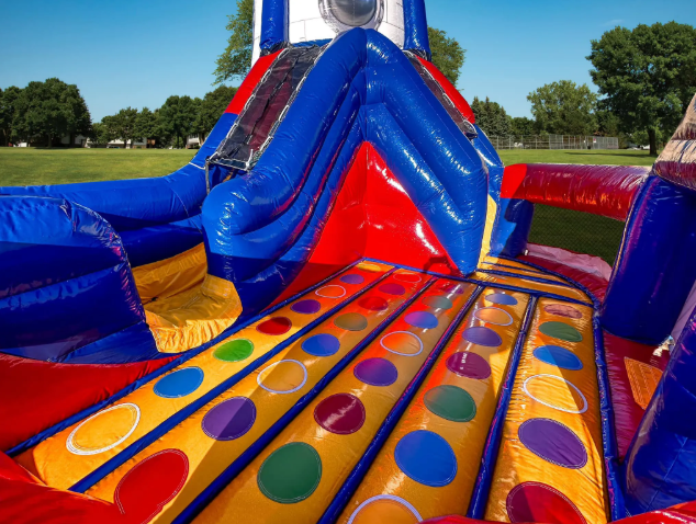 Nhà hơi nhà phao nhập khẩu tàu vũ trụ NHNPKB06 Dochoikinhbac Trò chơi vận động siêu hấp dẫn