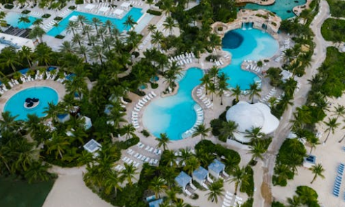 Bài học thực tế: Bể bơi resort hút khách gấp 5 lần nhờ quy hoạch chuẩn