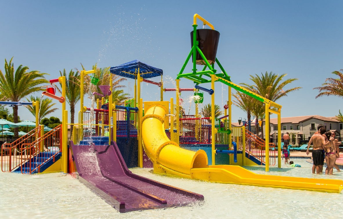 Tại Sao Các Chuỗi Lớn Như Nova Dream, Apec Group Đều Chọn Đồ Chơi Kinh Bắc?