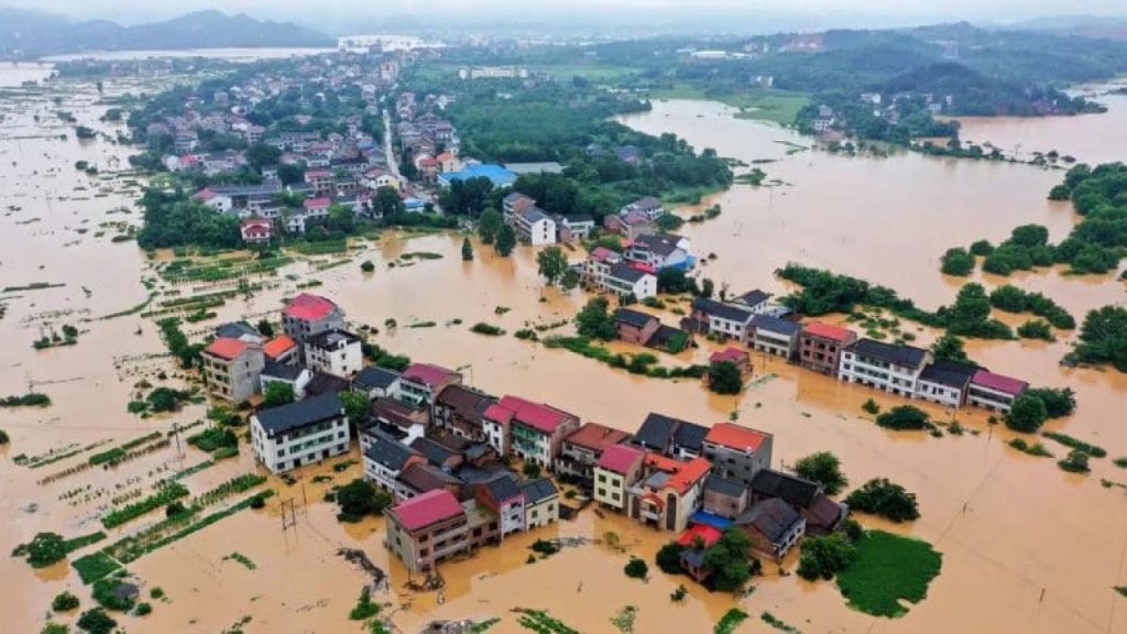 Giải Pháp Toàn Diện Cho Việc Cải Tạo Khu Vui Chơi Ngoài Trời Sau Bão
