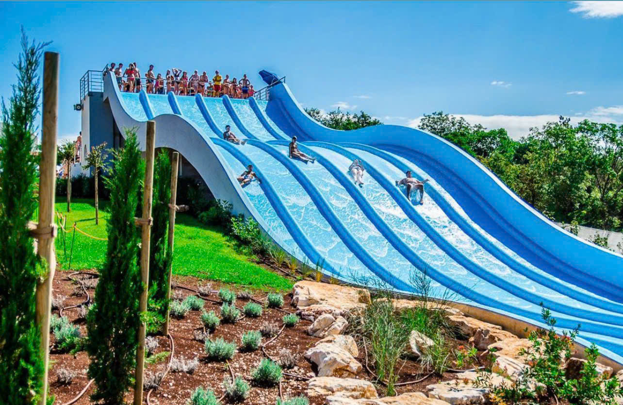 ĐỪNG XÂY BỂ BƠI NẾU BẠN CHƯA HIỂU MÔ HÌNH SINH LỜI KÉP NÀY