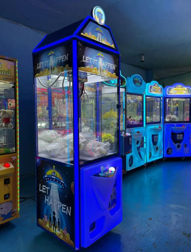 Máy gắp gấu - Máy game găp thú giải trí LET IT HAPPEN MGGKB08 Đồ Chơi Kinh Bắc 2025