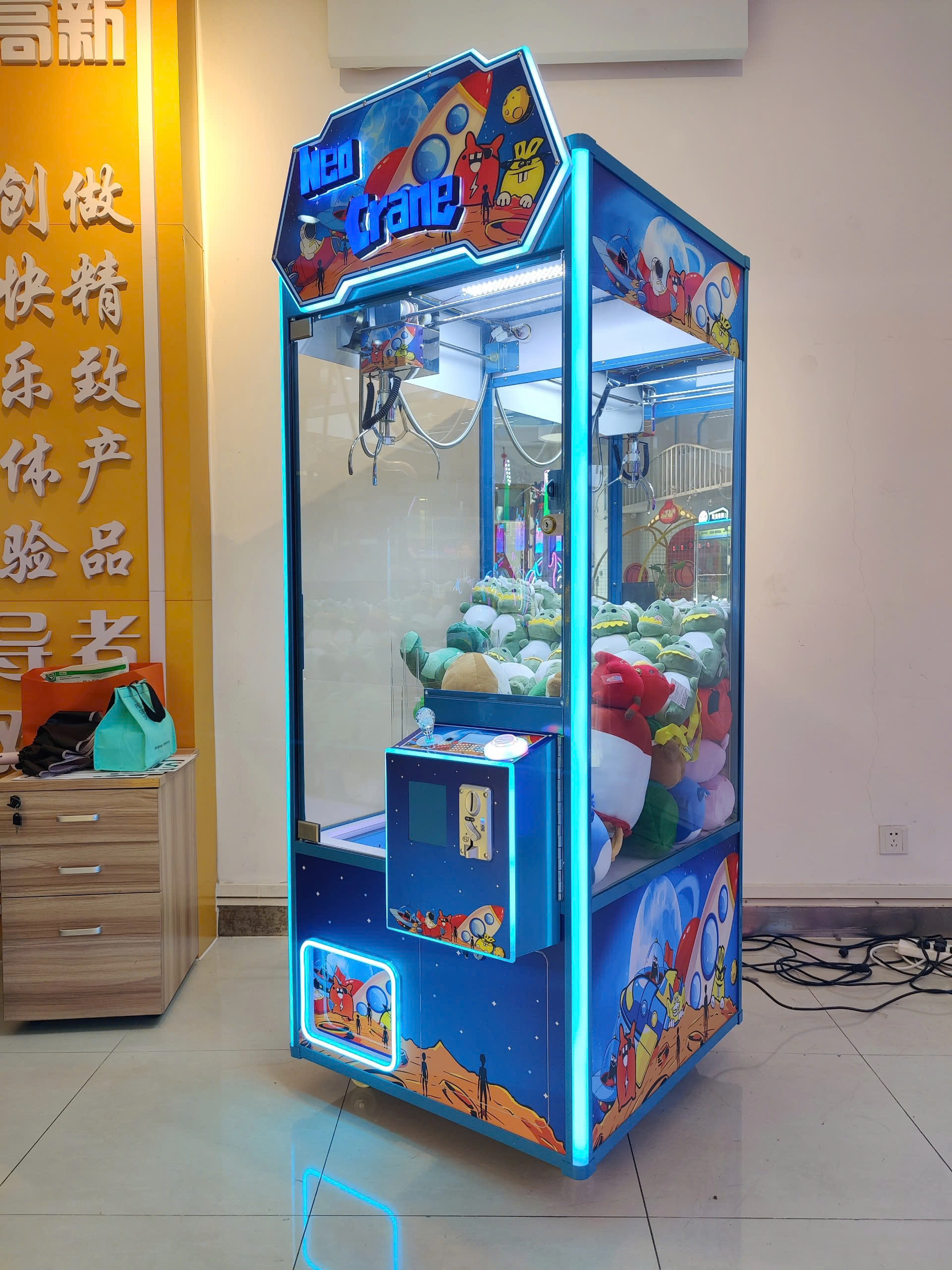 Máy gắp gấu - Máy game găp thú giải trí NEO CRANE MGGKB06 Đồ Chơi Kinh Bắc 2025