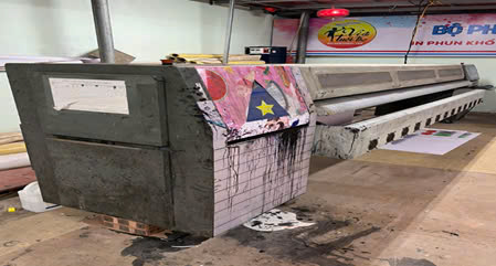 Máy In Phun Khổ Lớn _Hỗ trợ in ấn sắc nét trong ngành công nghiệp