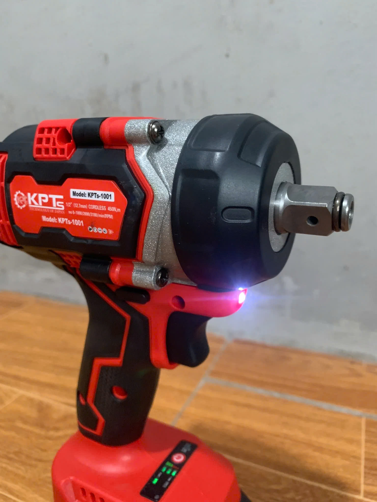 HT_Máy Bắn Bu Lông_KPTs_Thiết bị quan trọng trong ngành công nghiệp lắp đặt