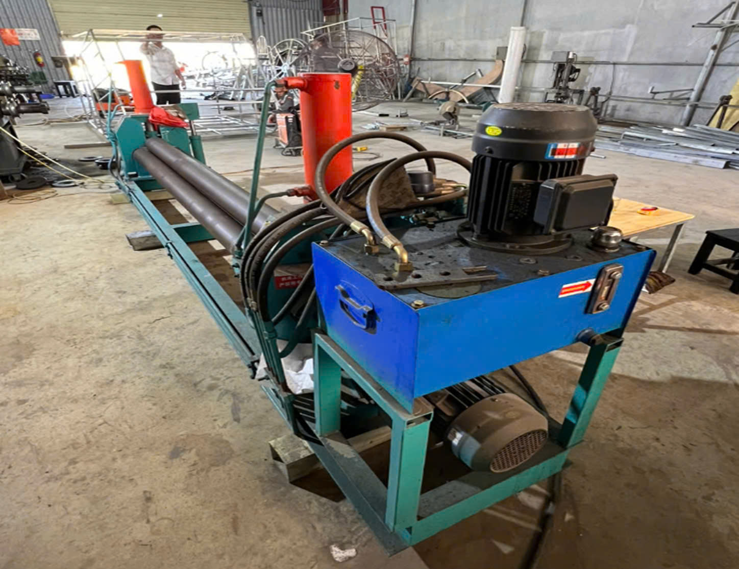 Máy Uốn Tôn Tấm Thủy Lực _GH_Dochoikinhbac