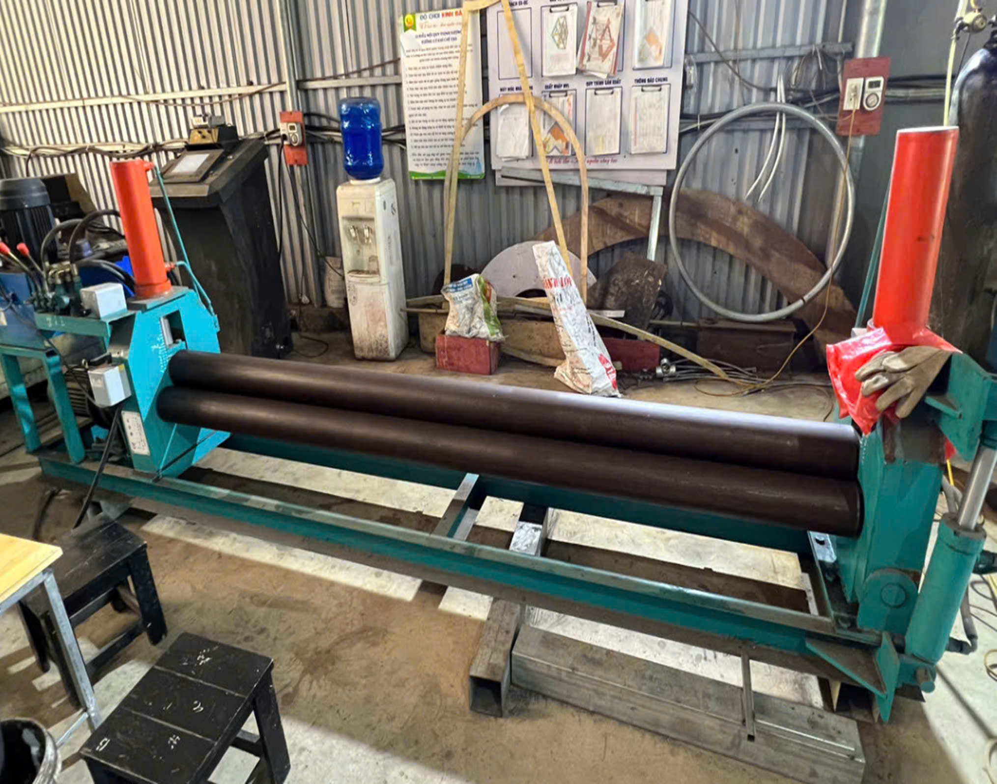 Máy Uốn Tôn Tấm Thủy Lực _GH_Dochoikinhbac