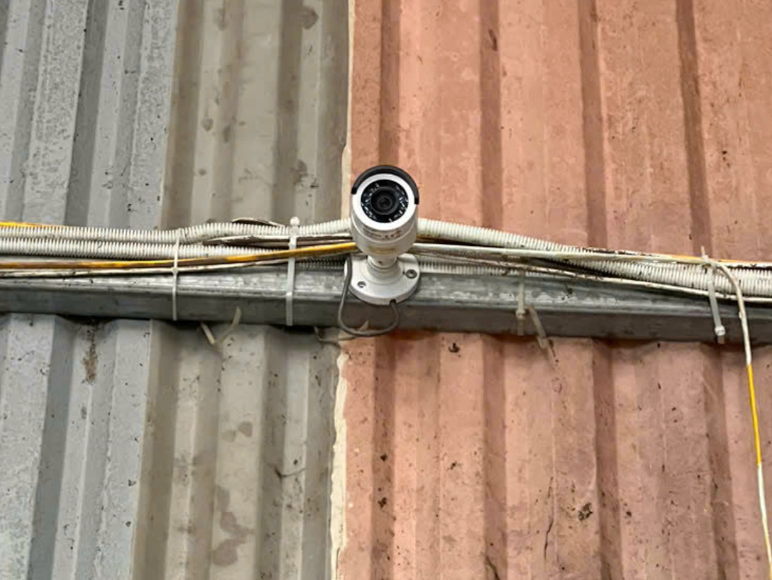 Camera dây giám sát _Dochoikinhbac