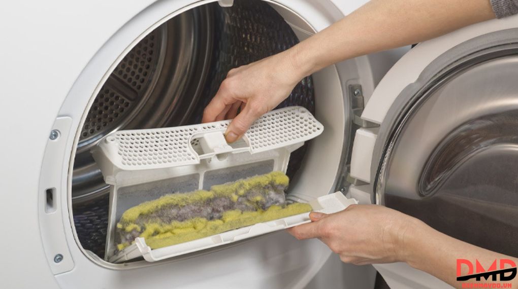 Lỗi thường gặp khi dùng máy sấy và cách khắc phục tại nhà