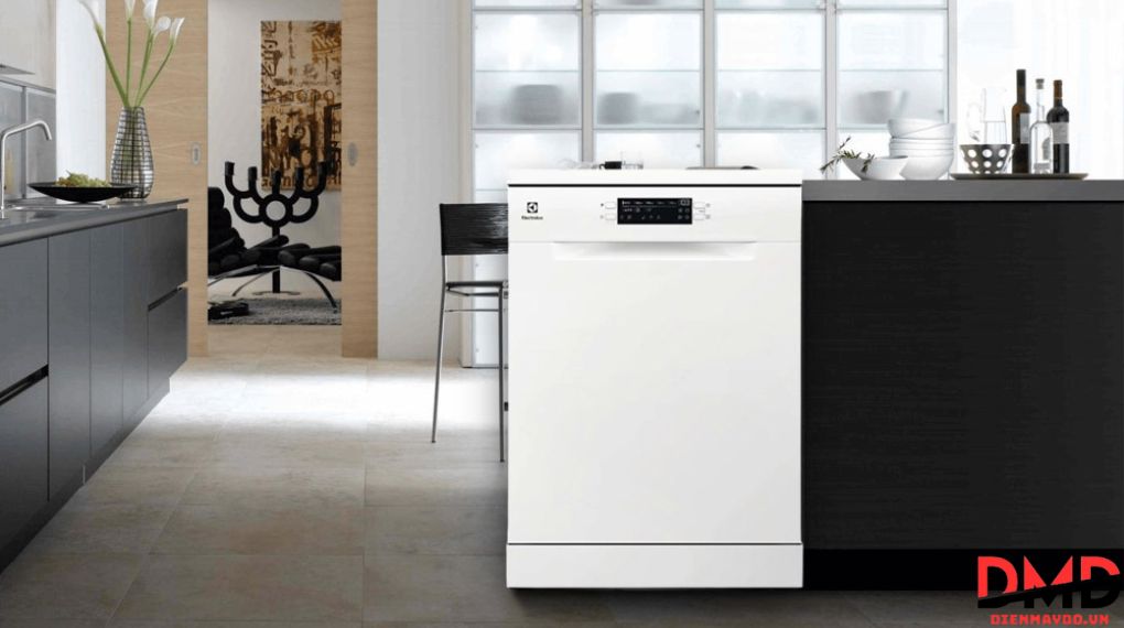 Máy rửa bát Electrolux