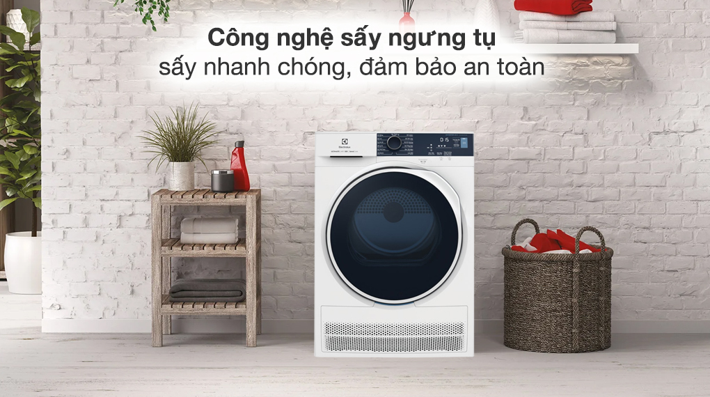 Máy sấy ngưng tụ Electrolux 8 kg EDC804P5WB