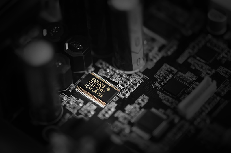 Loa sub Edifier T5 sử dụng chipset TAS5754 công suất lớn