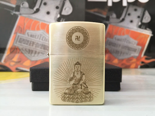 Khi mua bật lửa Zippo cần lưu tâm vấn đề gì?